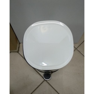 KANTA ZA KUPATILO BELA SOFT-CLOSE 5L KOCKA – CONCEPT